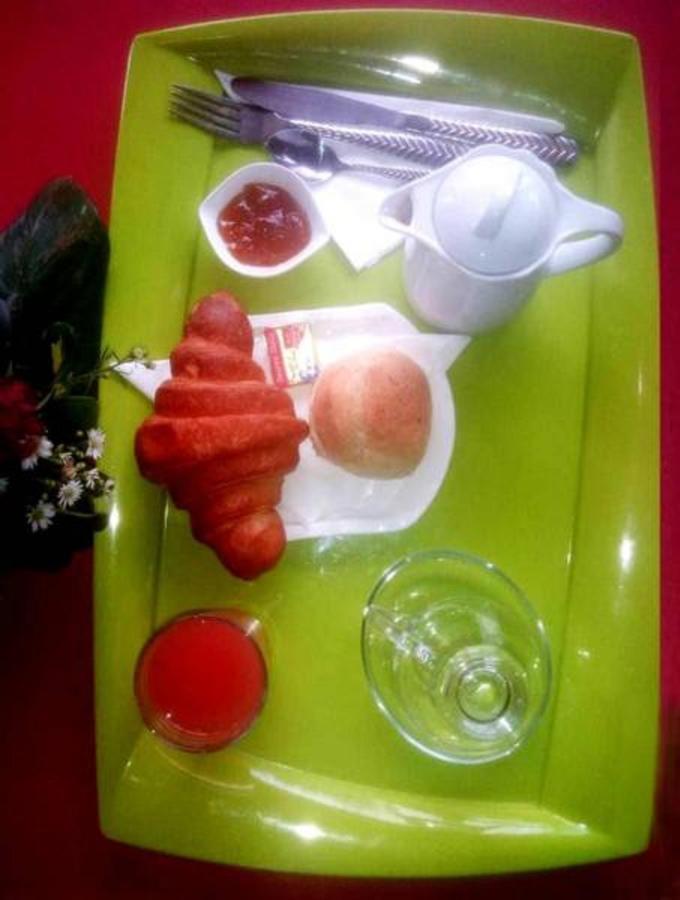 Hotel Azur Yaoundé エクステリア 写真